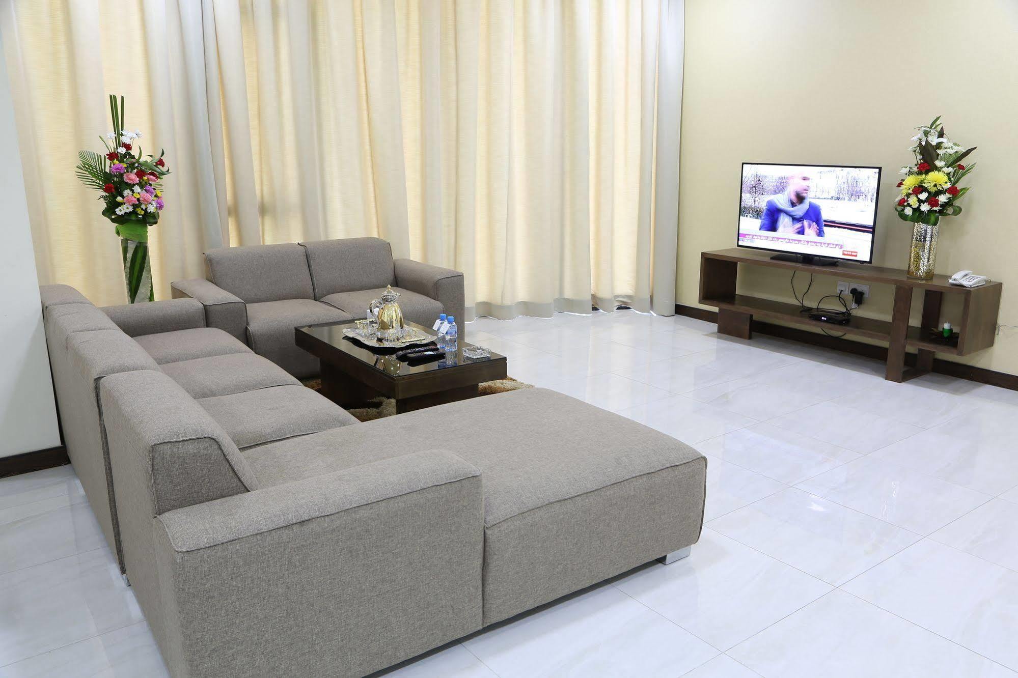 מנאמה Belle Tower Luxury Apartments מראה חיצוני תמונה