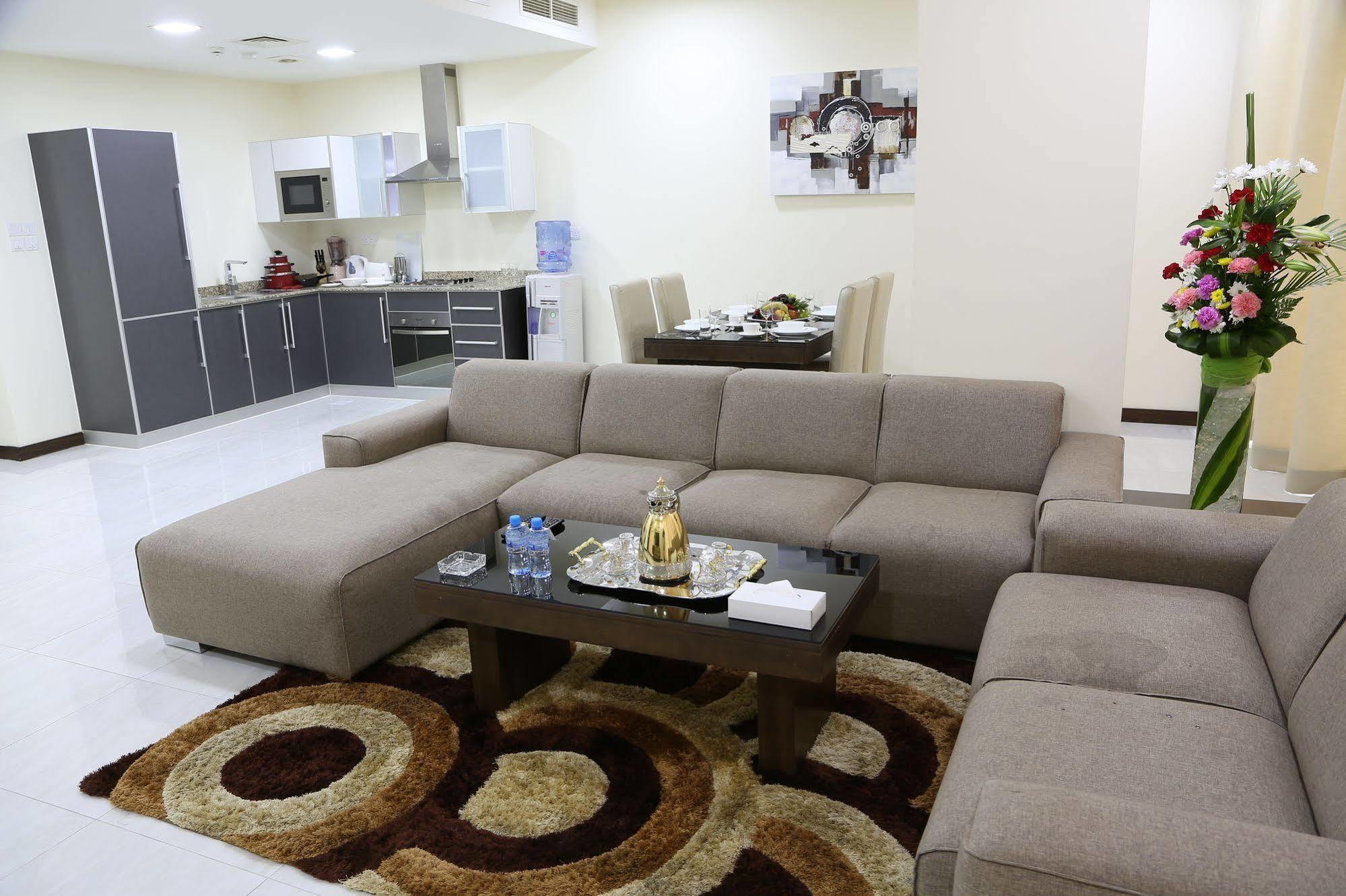 מנאמה Belle Tower Luxury Apartments מראה חיצוני תמונה