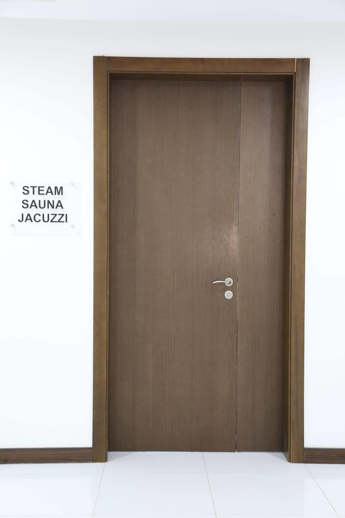 מנאמה Belle Tower Luxury Apartments מראה חיצוני תמונה