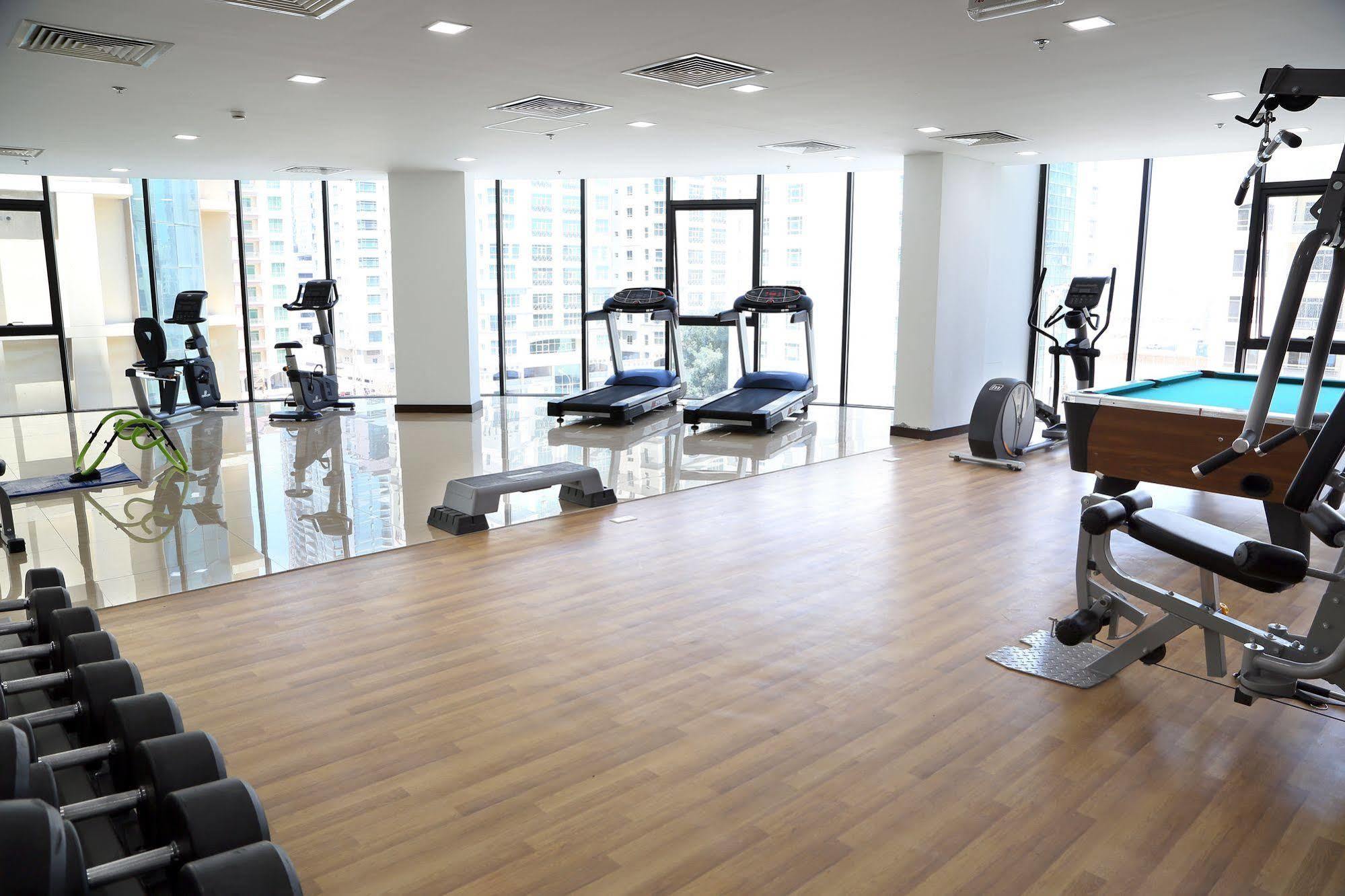 מנאמה Belle Tower Luxury Apartments מראה חיצוני תמונה