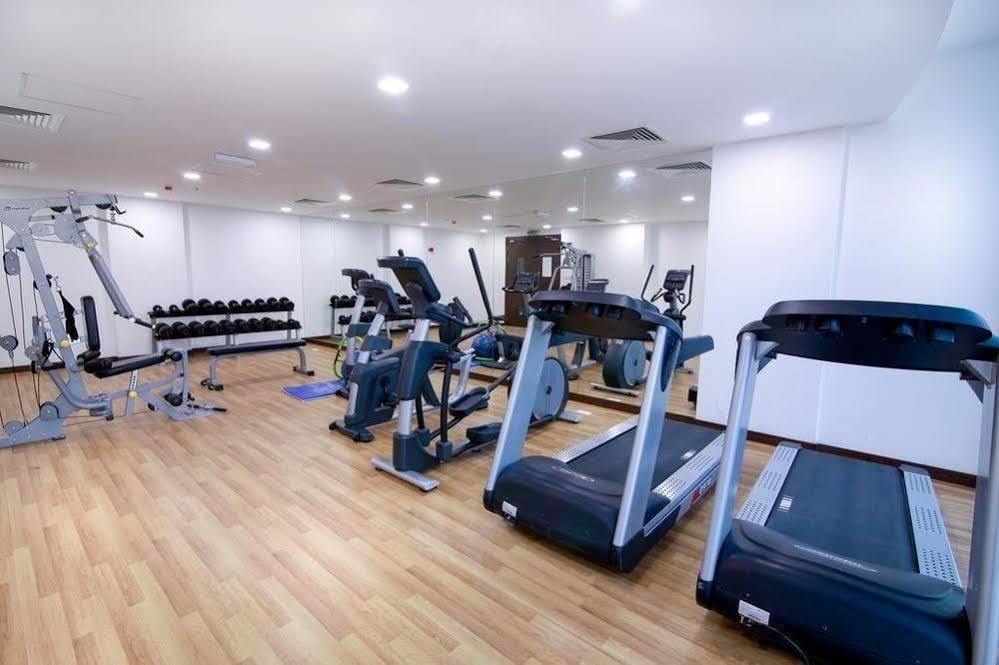 מנאמה Belle Tower Luxury Apartments מראה חיצוני תמונה